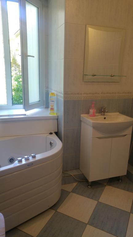 Apartement Kruglouniversitetska 2/1 Kiev Phòng bức ảnh